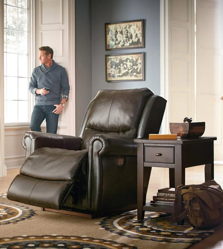 recliners-small2-768x856_jpg